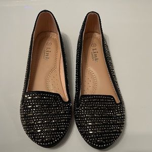 Link Comfort Sequin Loafers in Black and Silver Metallic, Size 2